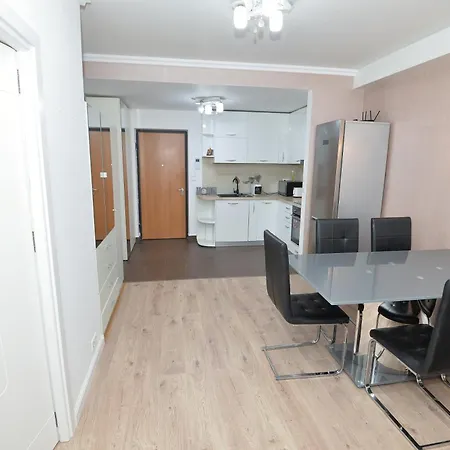 Ghica Plazza D32 Apartment *